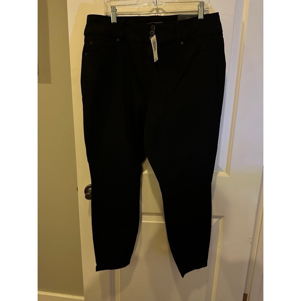 Torrid 18S Super Stretch High Rise Jeggings Black Skinny Jeans‎ Short - Picture 5 of 7
